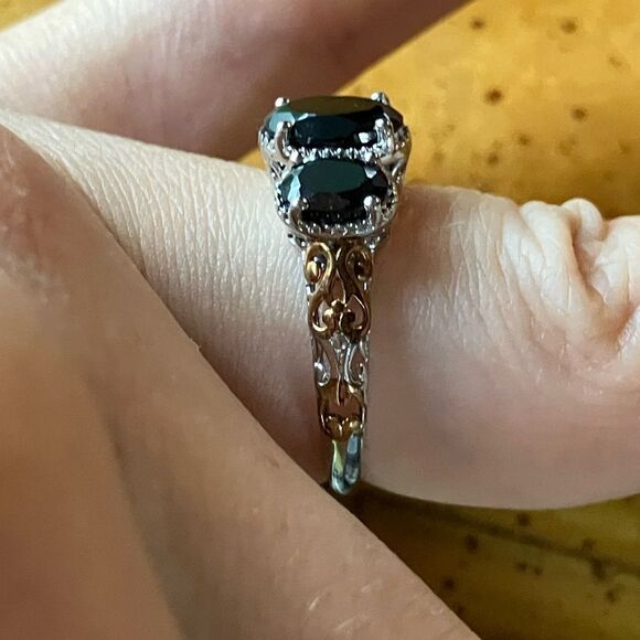 Natural Black Spinel Sterling Silver Ring Size 7 - Picture 3 of 9